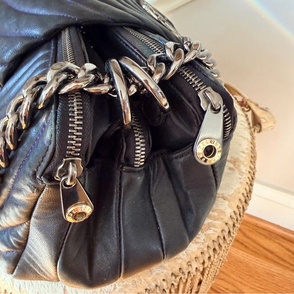 RARE Henri BENDEL No.7 Quilted Leather Shoulder Bag Pop Mix Black Multi Girl Dog - Picture 9 of 16